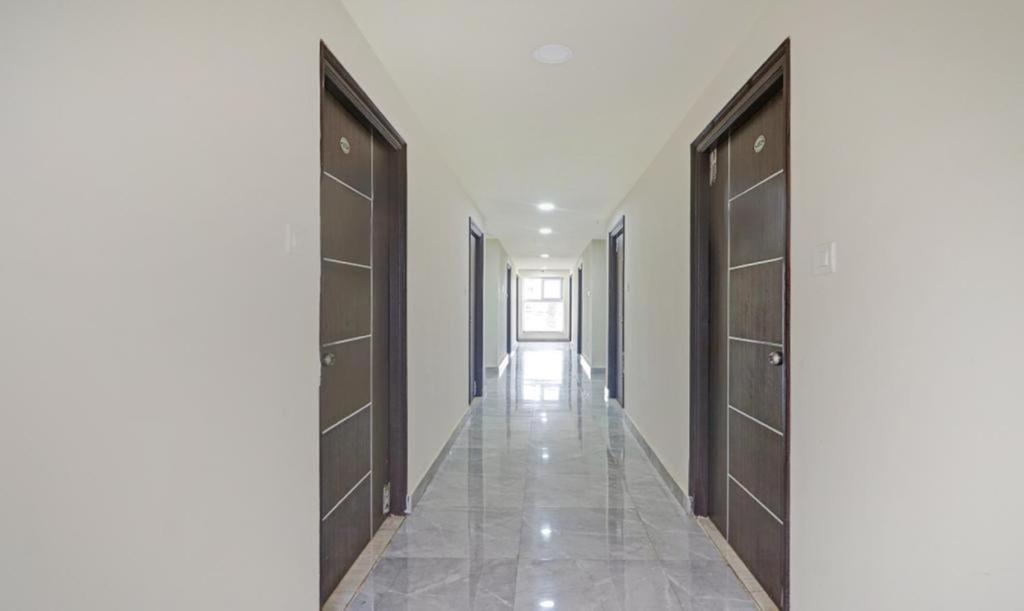 Hotel Bright Airport Zone Shamshabad Bagian luar foto